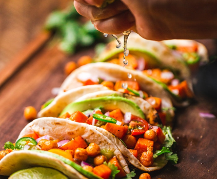 Morbi Sodales Tellus Elit, In Blandit Risus Suscipit A